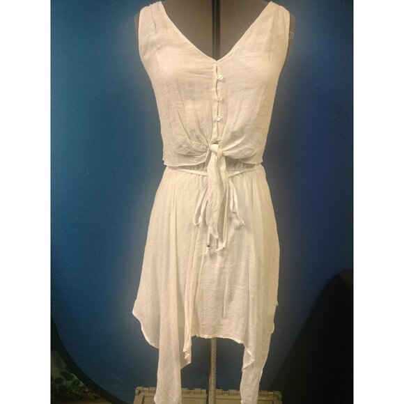 White Sleeveless V-Neck Button-Front Dress With Tie Waist & Asymmetrical Hem - Picture 1 of 12